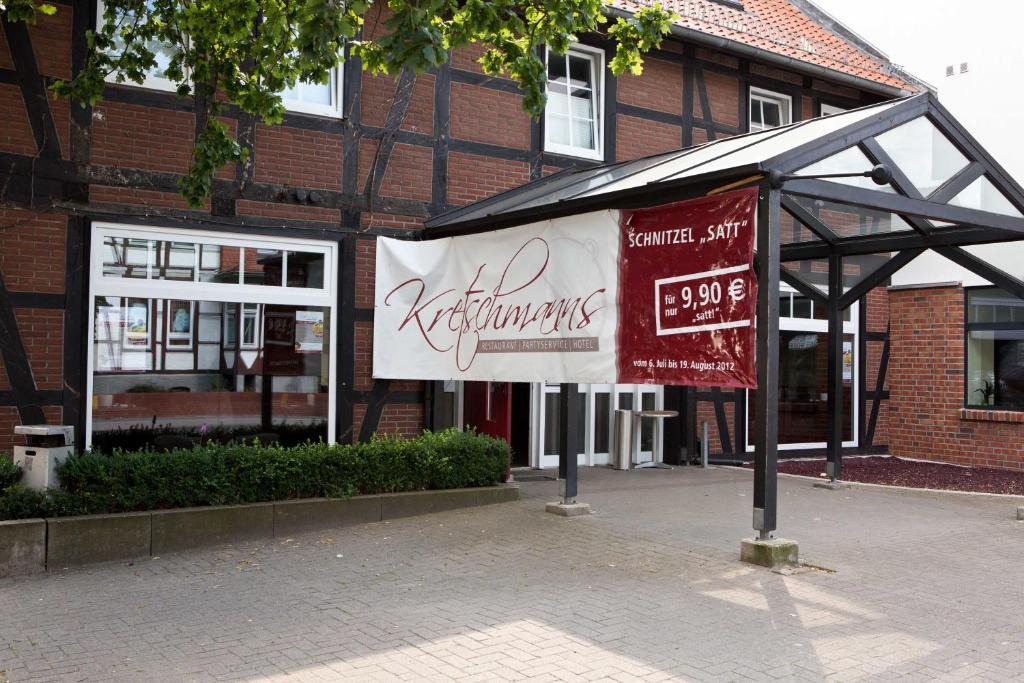 Kretschmanns Hotel Sehnde Exterior foto